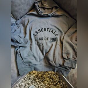 Essential Hoodie Men’s